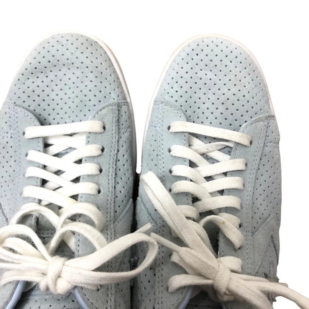 Converse All Star Suede Leather Low Top Blue Sneaker 7.5  Retro Low Profile Shoe